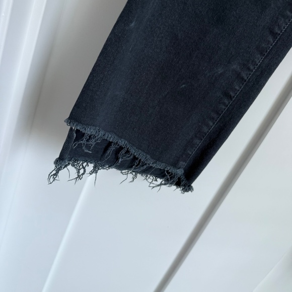 Mother Denim Insider Crop Step Fray Faded Black Size 29 - Picture 8 of 13